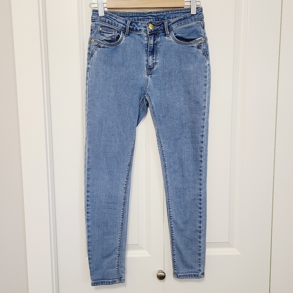 Light Blue High Rise Skinny Jeans